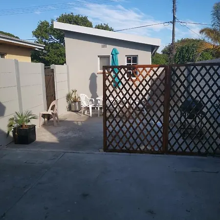 The Smiths Self Catering Cottage Cape Town Exterior photo