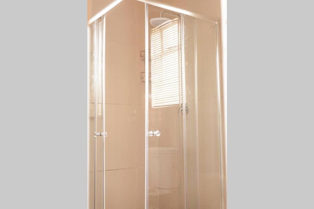Apartment The Smiths Self Catering Cape Town